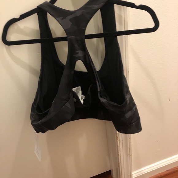 Athleta Ultimate Printed Bra D-DD+ - Picture 3 of 5
